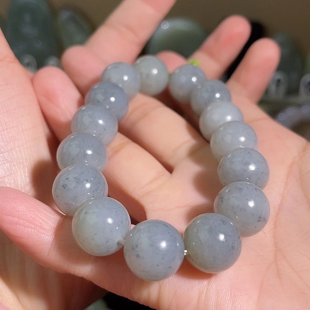 D***3和田玉未镶嵌手串