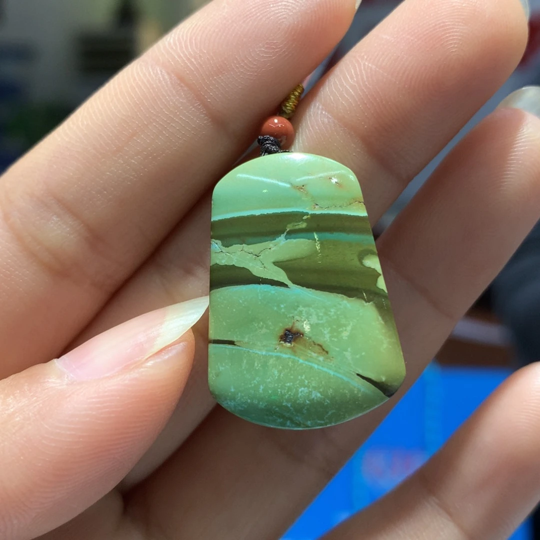 未镶嵌绿松石吊坠