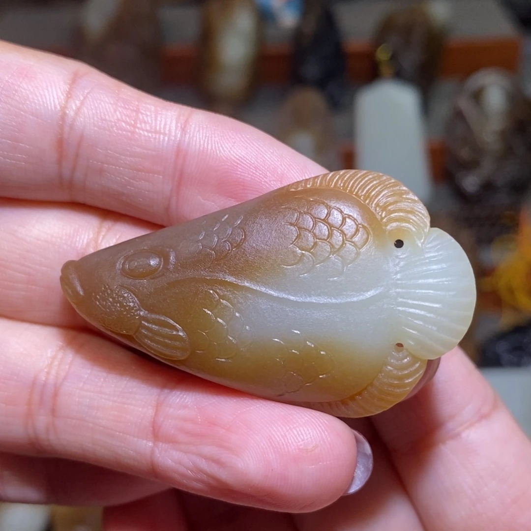 定制和田玉年年有鱼