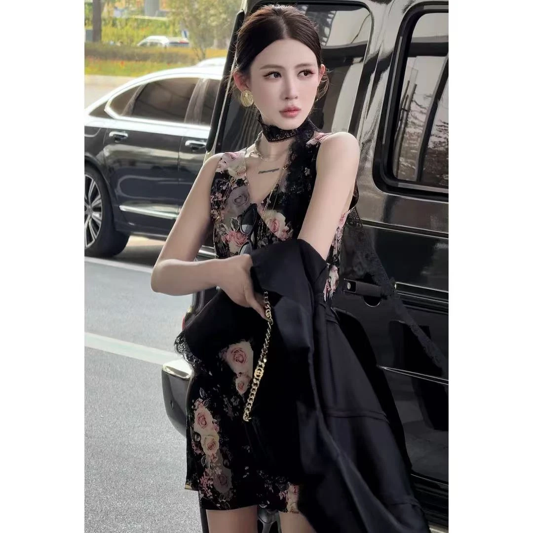 法式复古设计感连衣裙女2025早春新款气质显瘦收腰名媛短裙