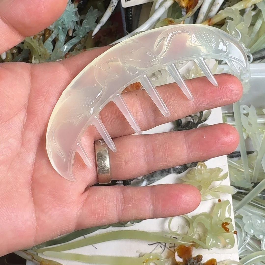 蛇纹石玉未镶嵌发饰