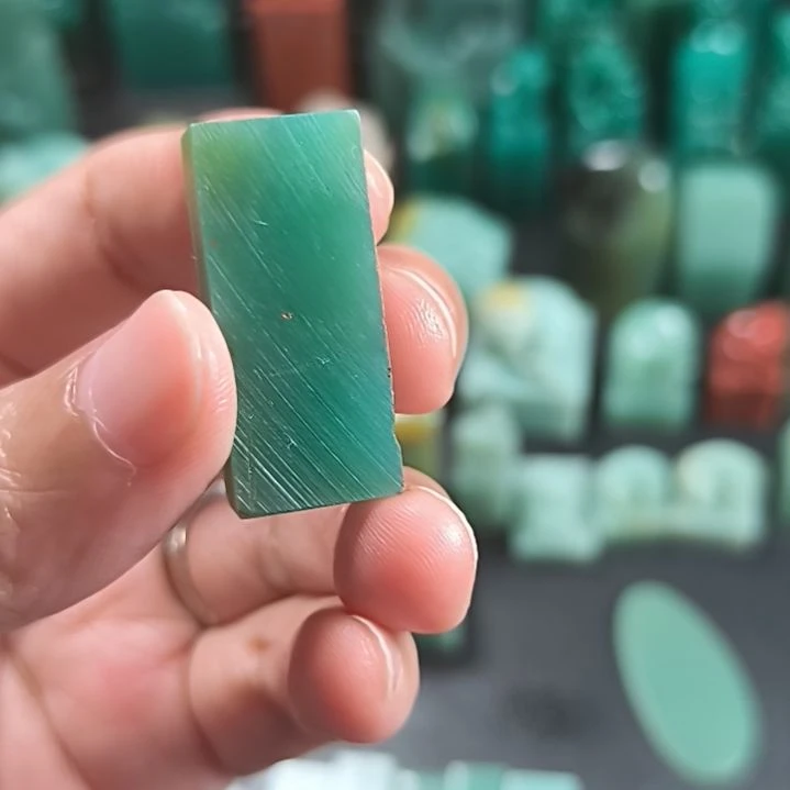 寿山石印石雅安绿挂件1