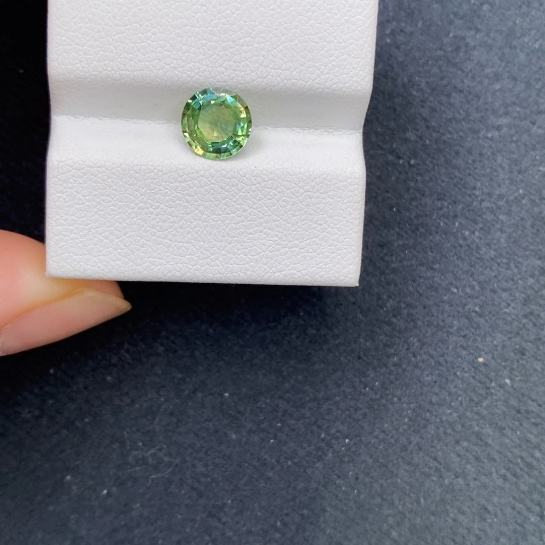 蓝宝石裸石未镶嵌1.15ct
