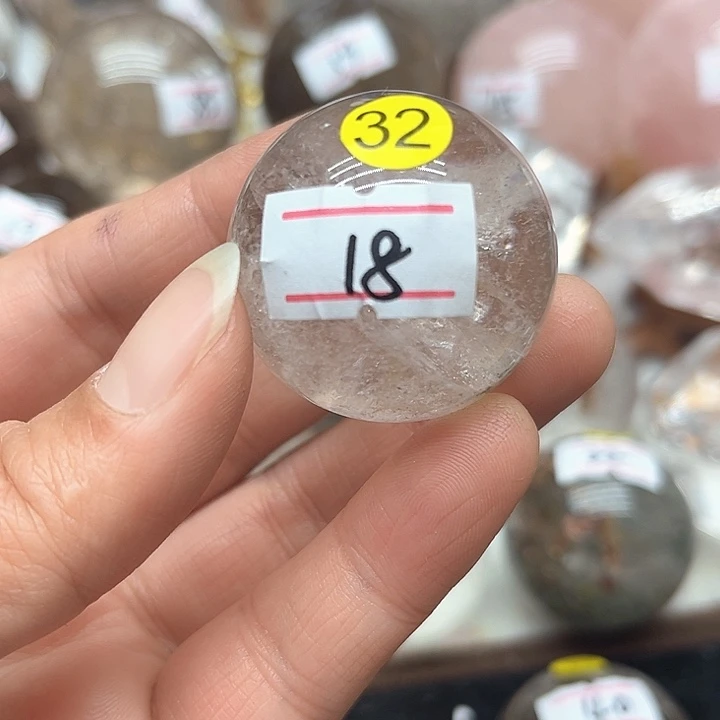 水晶52克水晶球未镶嵌