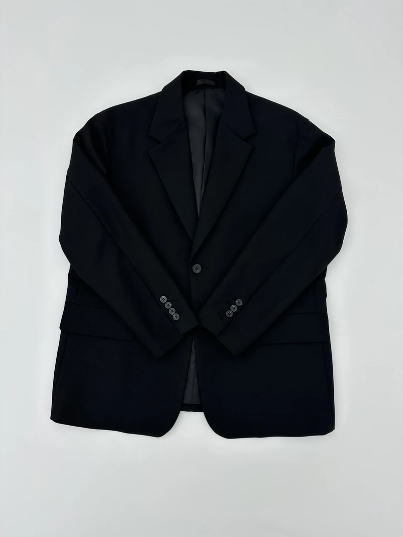 2025秋季新品时尚男士宽松简约平驳领时尚西装