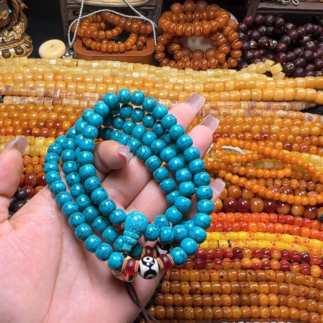 泥塑楚*藏式风格建筑和