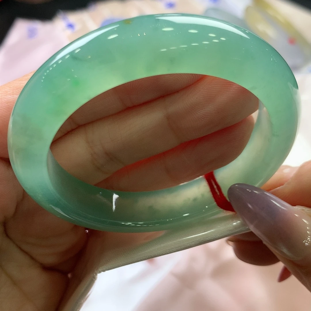 翡翠未镶嵌手镯52.6正