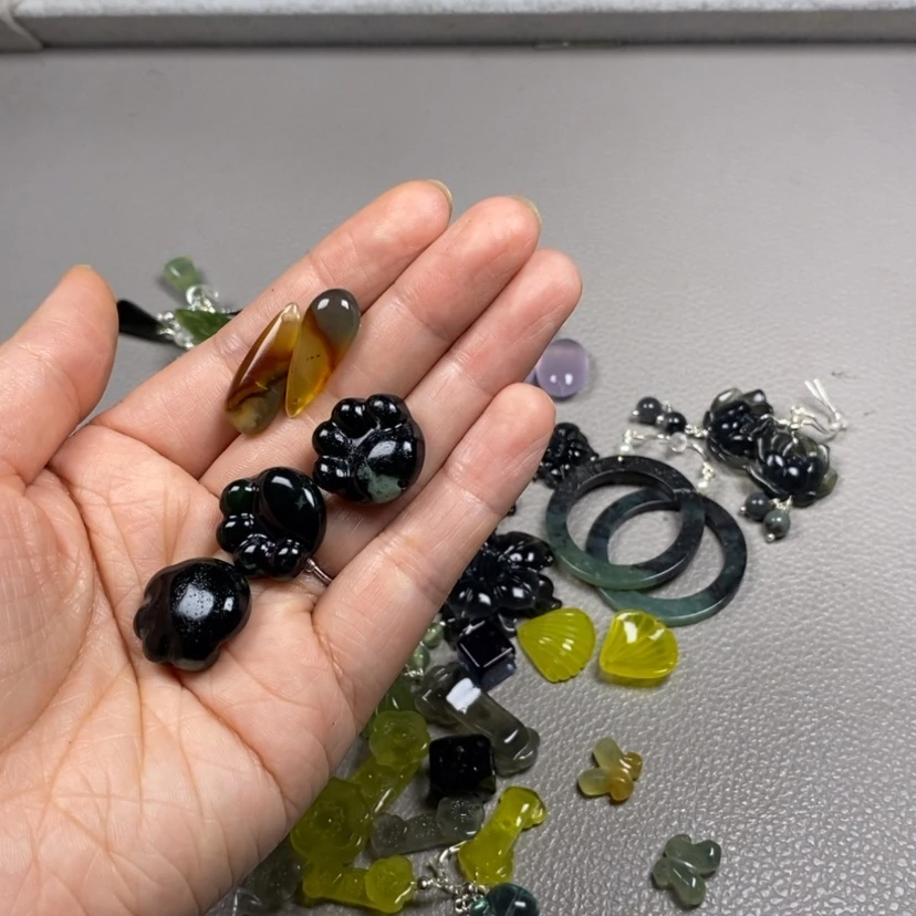 【闪购商品】未镶嵌蛇纹石玉挂件耳饰耳环项链猫**令