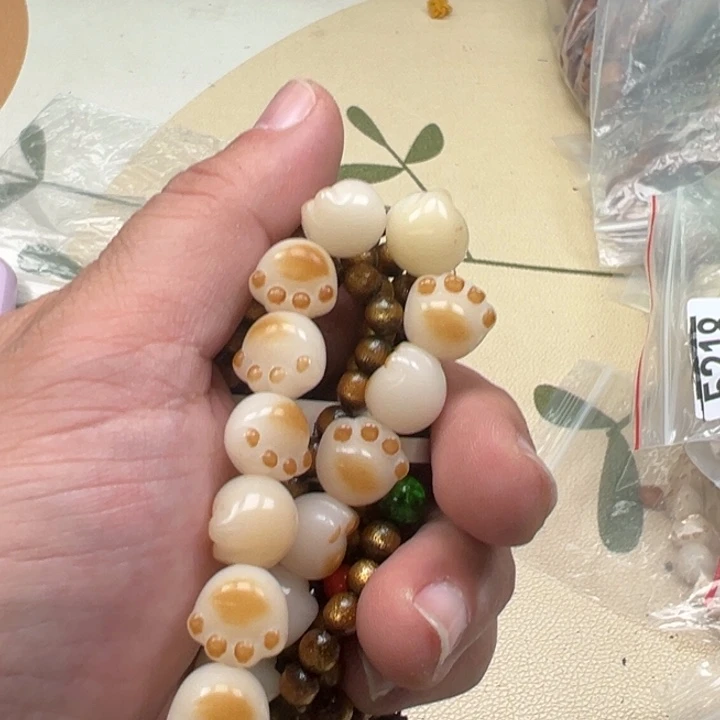 吊坠白玉菩提黄色5660