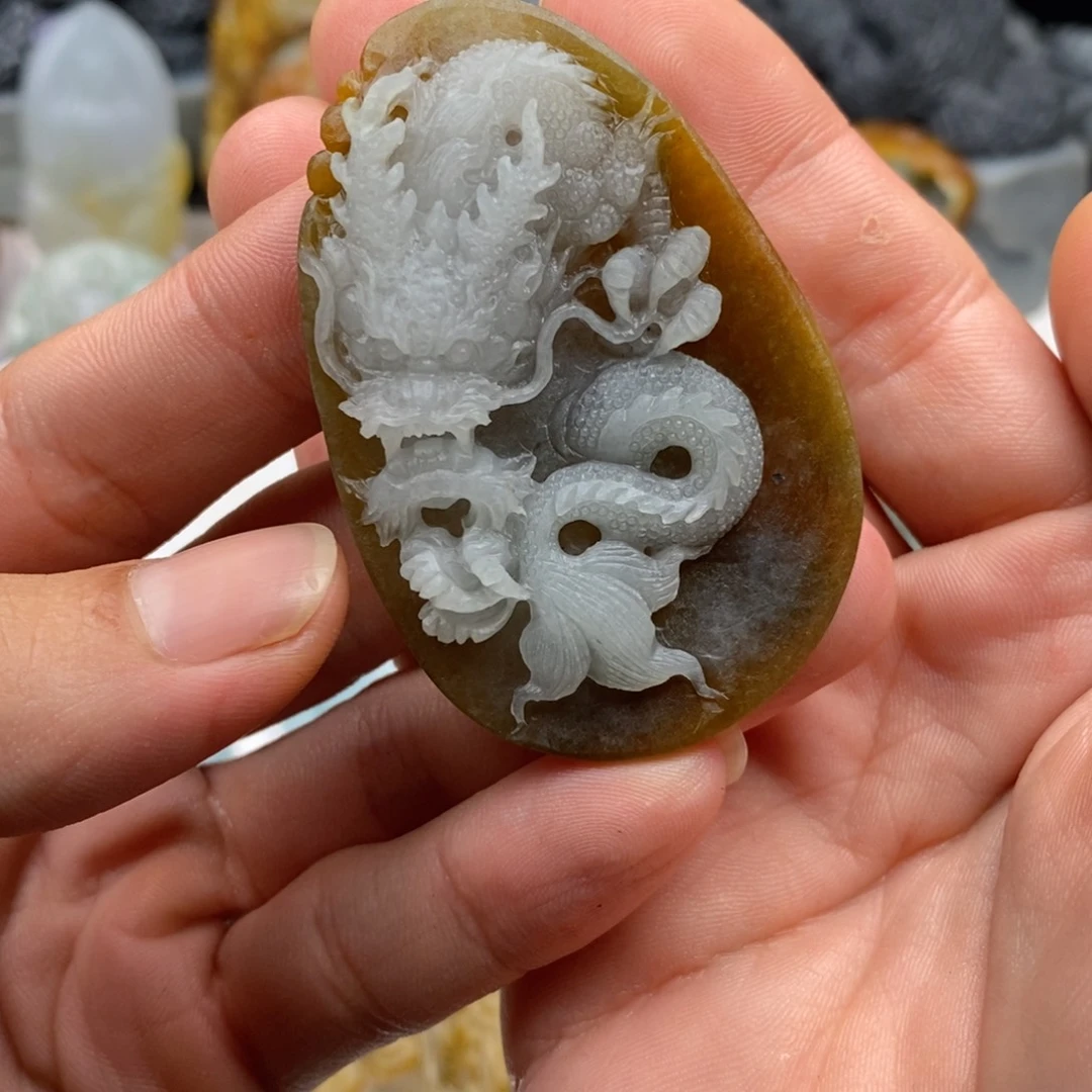 定制翡翠未镶嵌翡翠