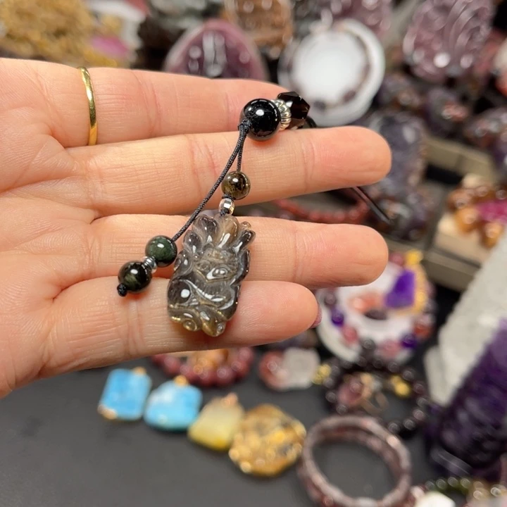 水晶颈饰未镶嵌订制