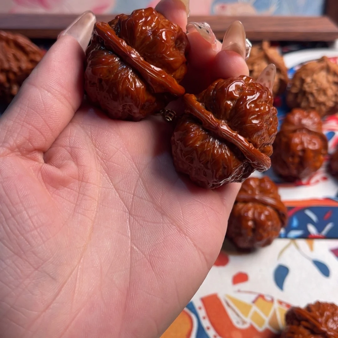 文玩核桃吊坠蛤蟆头38