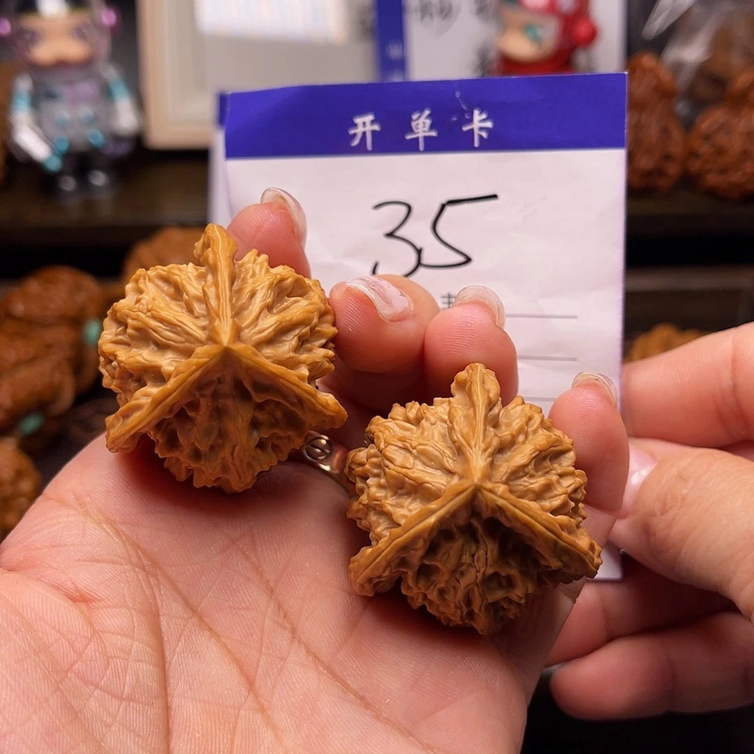 吊坠桃核盘山三棱38