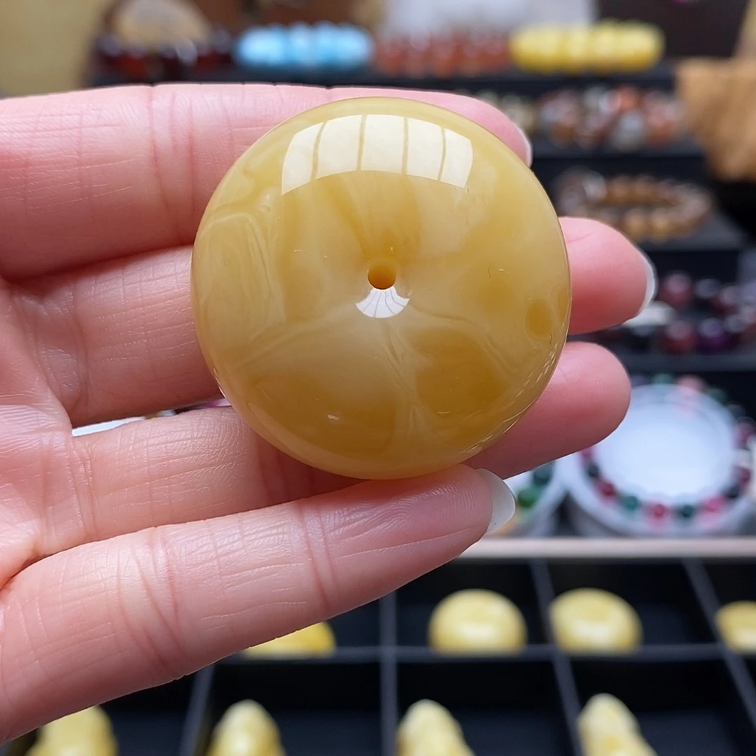 蜜蜡吊坠(不含链)未镶嵌