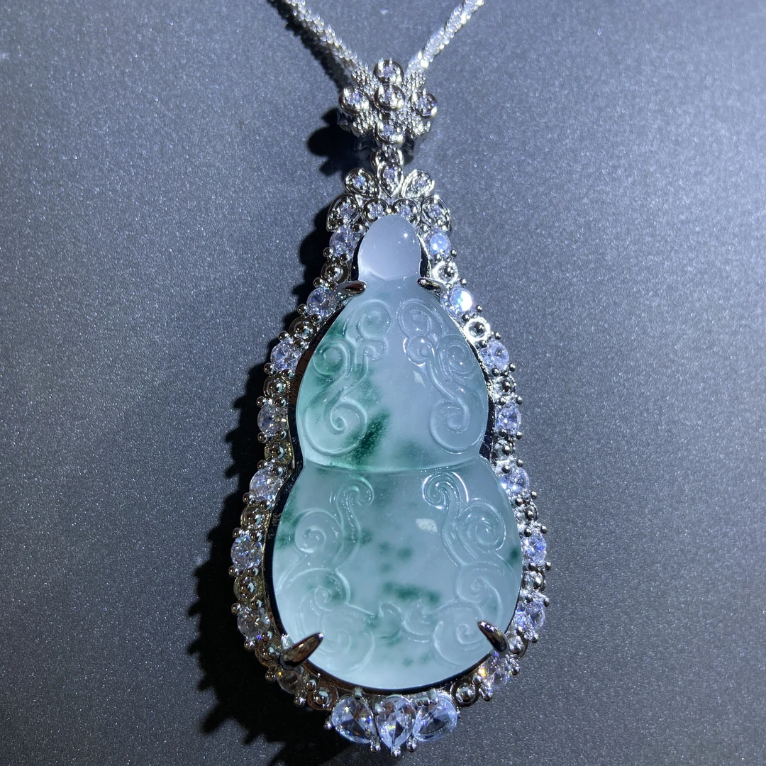 精选d193-典藏轻奢-重工豪华吊坠