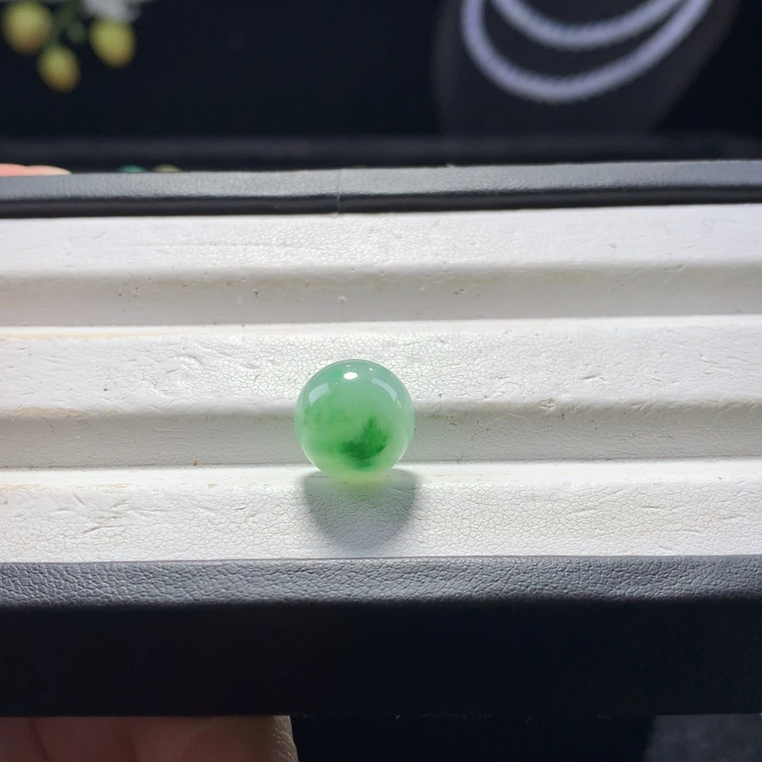 翡翠未镶嵌手串卡12绿飘花