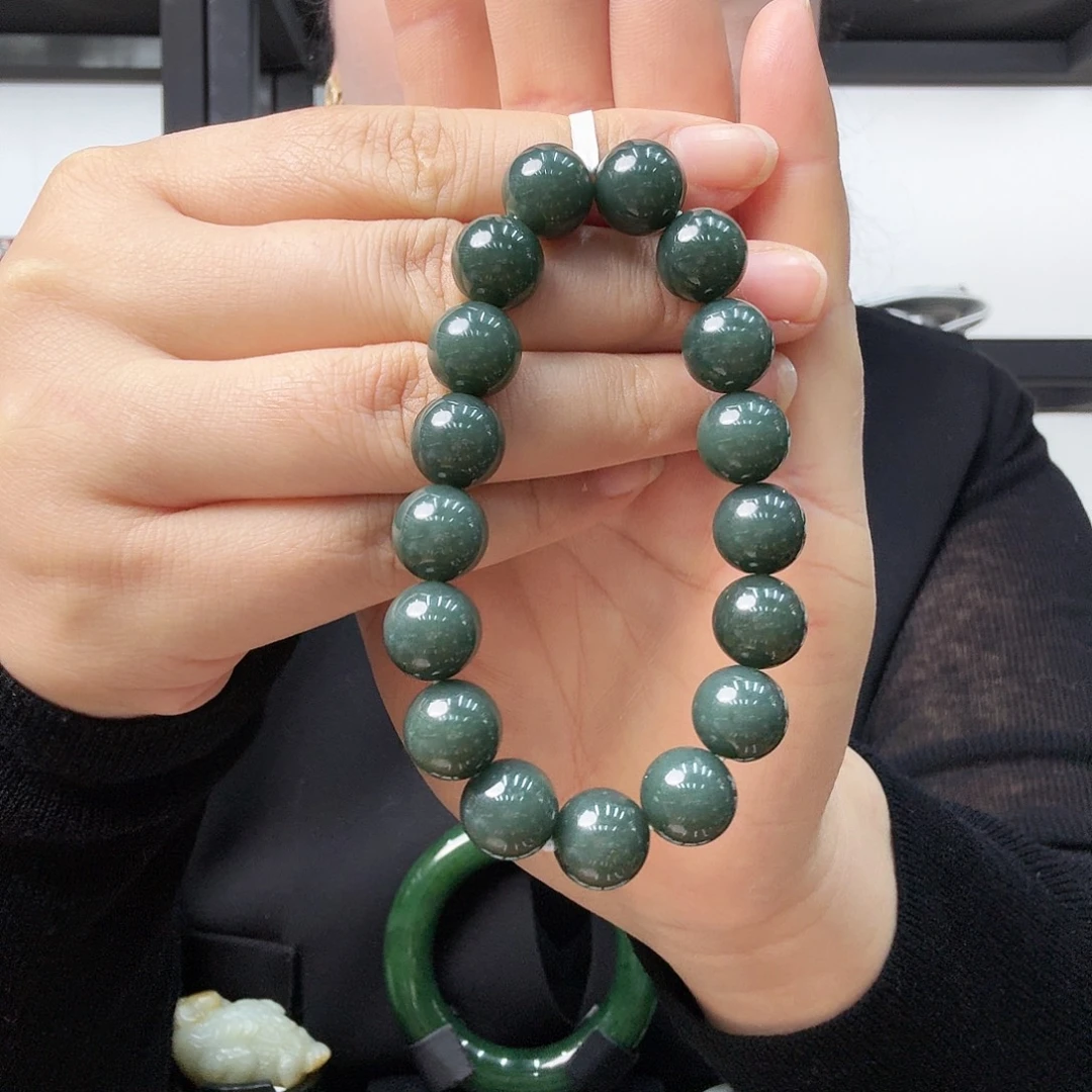 和田玉未镶嵌手串