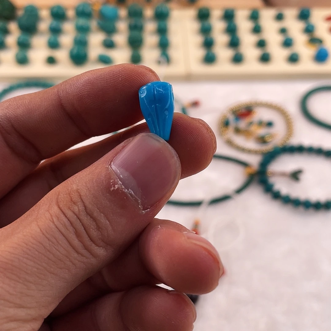 绿松石未镶嵌耳饰