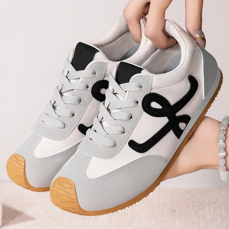 德训鞋女款2025新款夏季厚底网面软底运动鞋休闲女平底防滑阿甘鞋