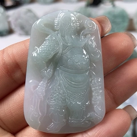 翡翠颈饰未镶嵌关二爷福利