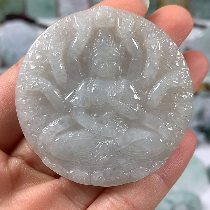 翡翠未镶嵌颈饰千手观音福利