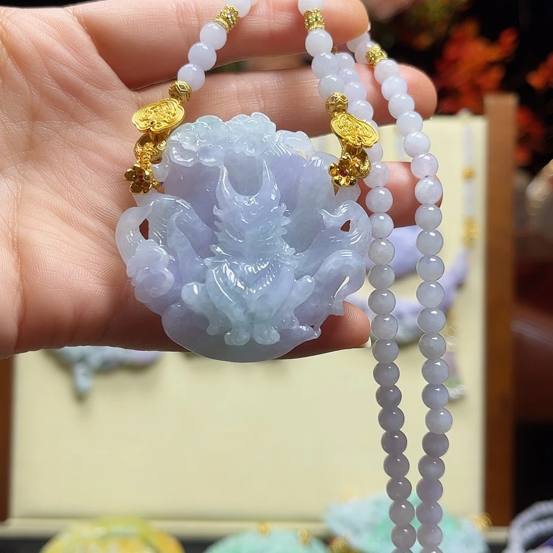 翡翠颈饰未镶嵌天然翡翠