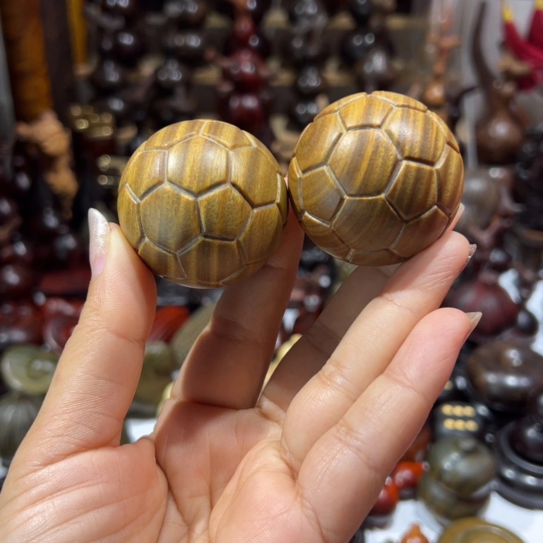 维腊木（绿檀）足球绿檀绿檀