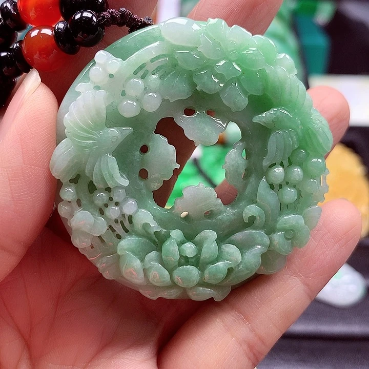 颈饰未镶嵌翡翠翡翠