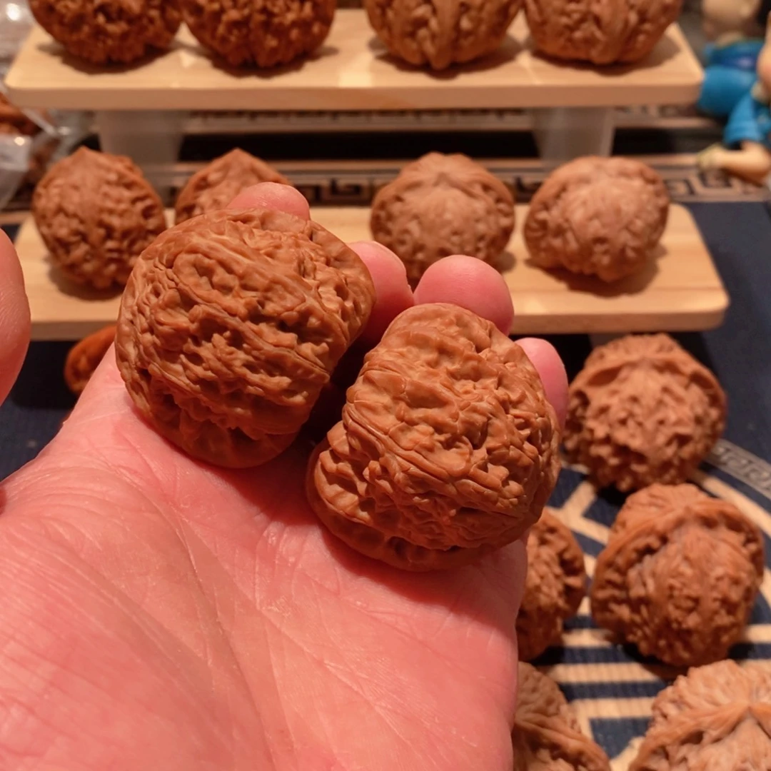 文玩核桃吊坠良***?三角白41