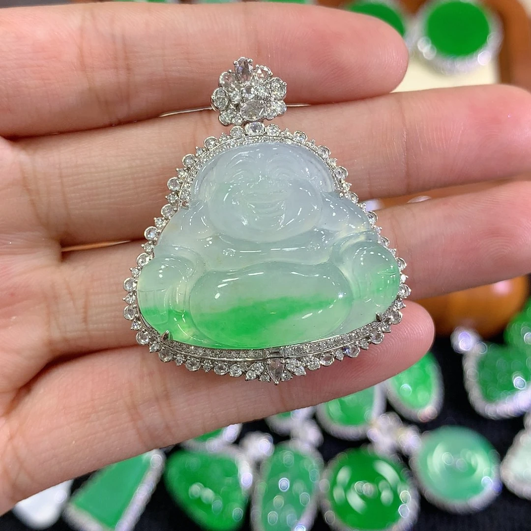 【闪购商品】吊坠(不含链)18K金镶嵌翡翠佛公