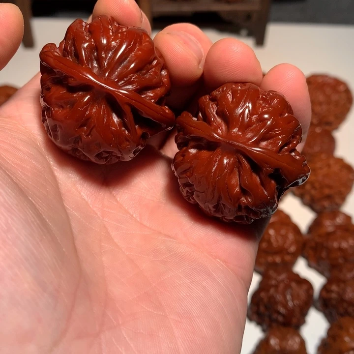 河***号吊坠桃核苹果16WCH#00#