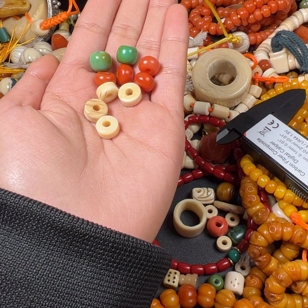 泥塑B****?哈哈哈哈哈哈