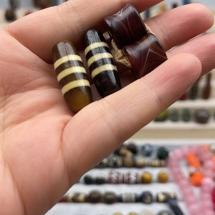 未镶嵌颈饰玛瑙/玉髓