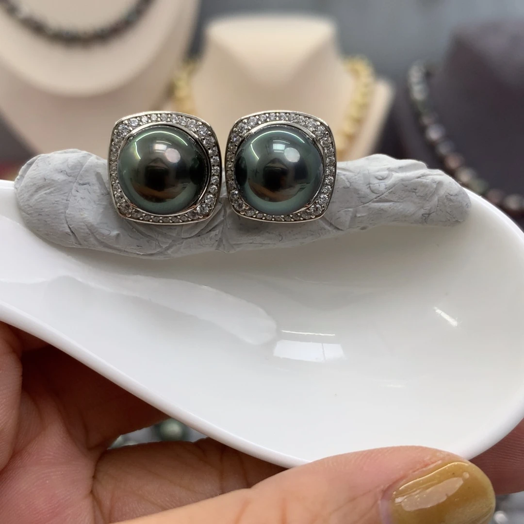 海水珍珠耳饰银S925镶嵌盛****?