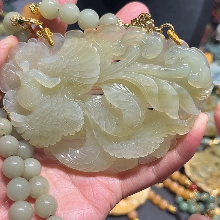 岫玉未镶嵌毛衣链