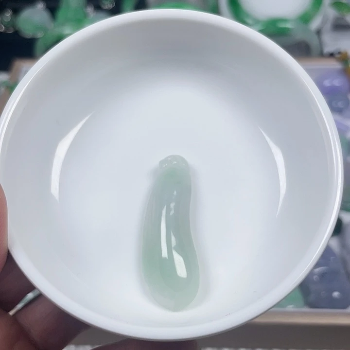 翡翠银S925镶嵌颈饰24、福瓜