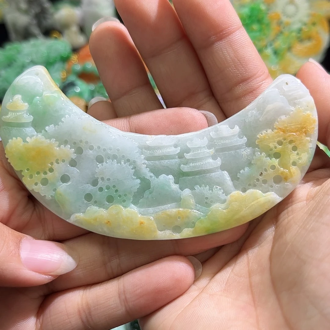 翡翠未镶嵌颈饰待编织
