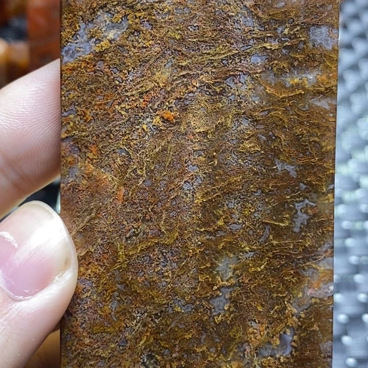 玛瑙/玉髓颈饰未镶嵌步**赢