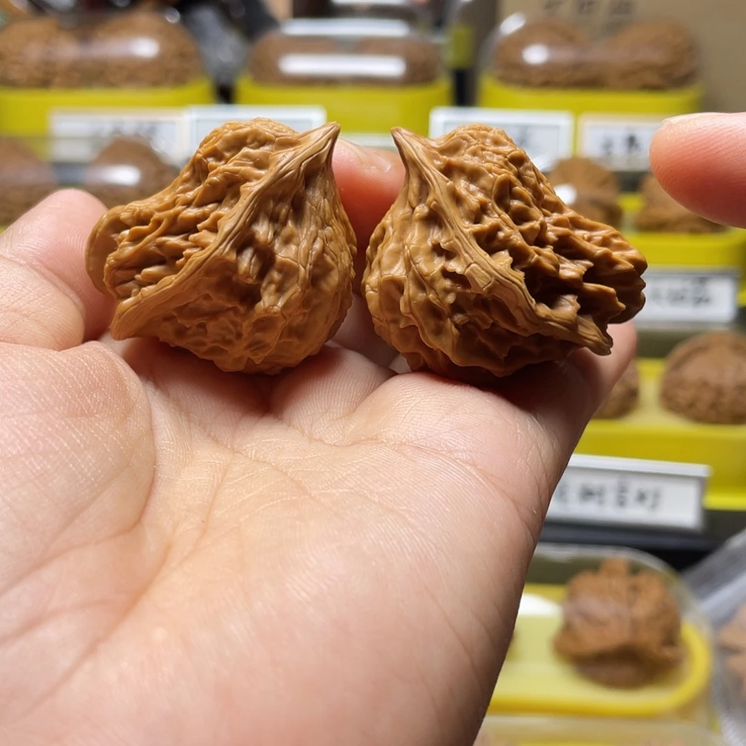 文玩核桃把件鸳鸯