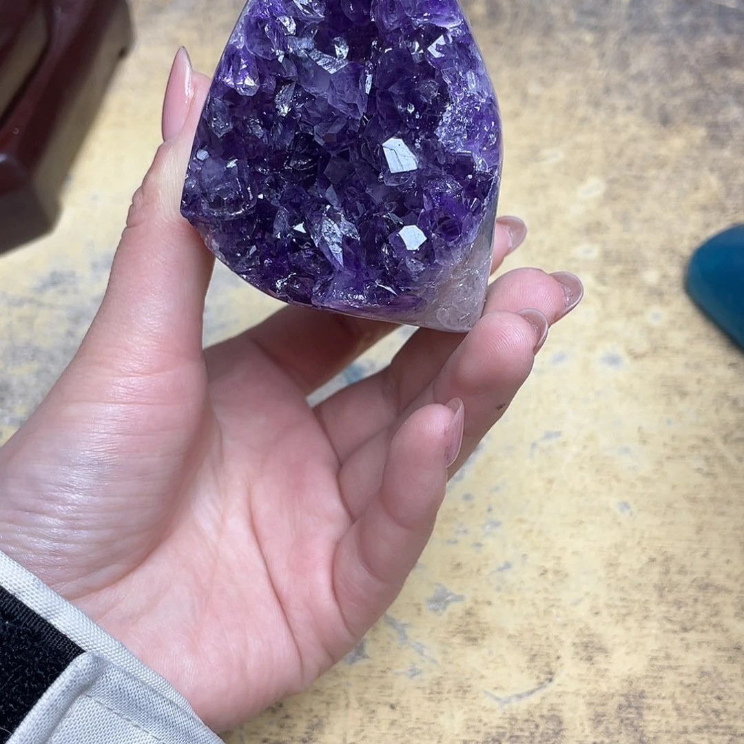 大型摆件（非配饰）未镶嵌紫晶