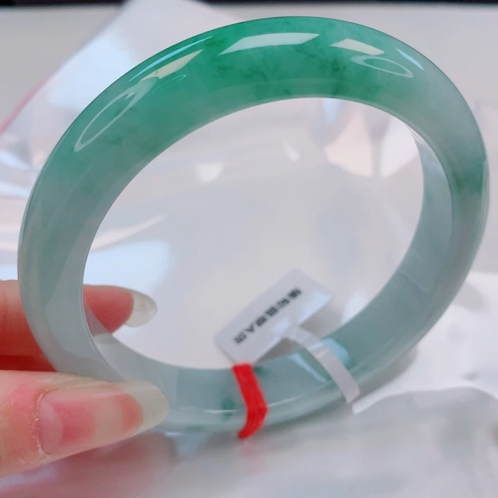 未镶嵌手镯翡翠63圈