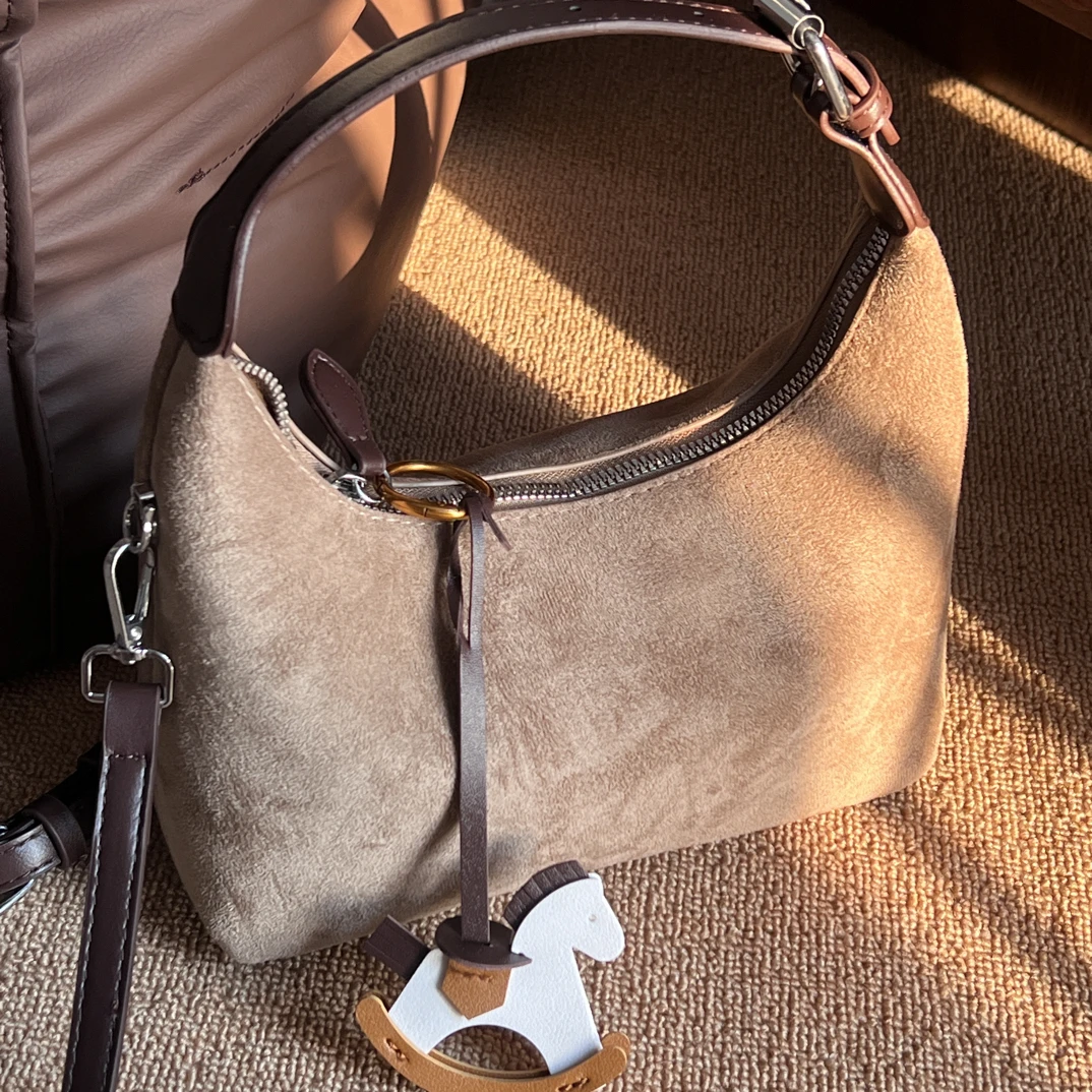 Lulude-麂皮月牙包复古百搭手提单肩斜挎饺子包