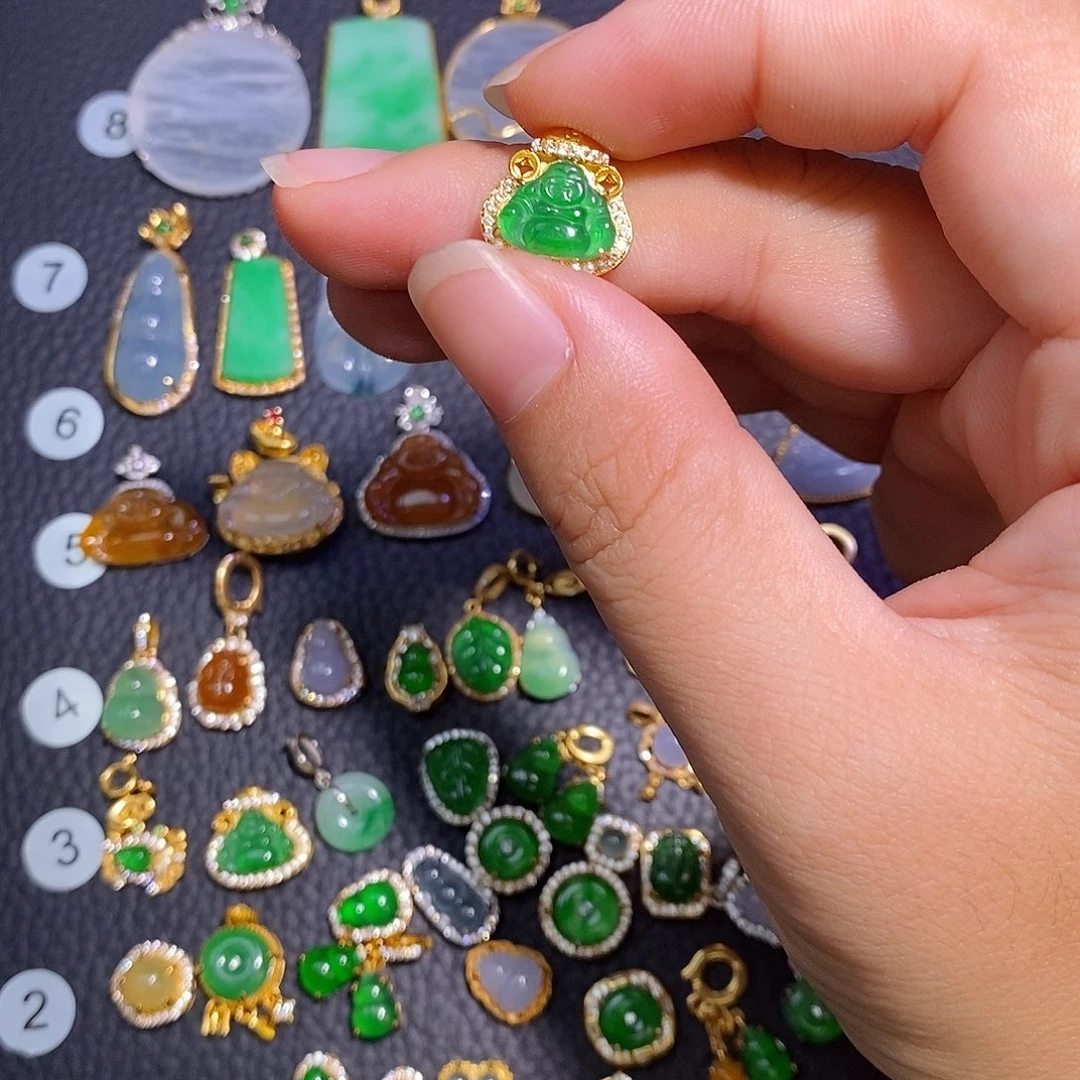 翡翠银S925镶嵌颈饰