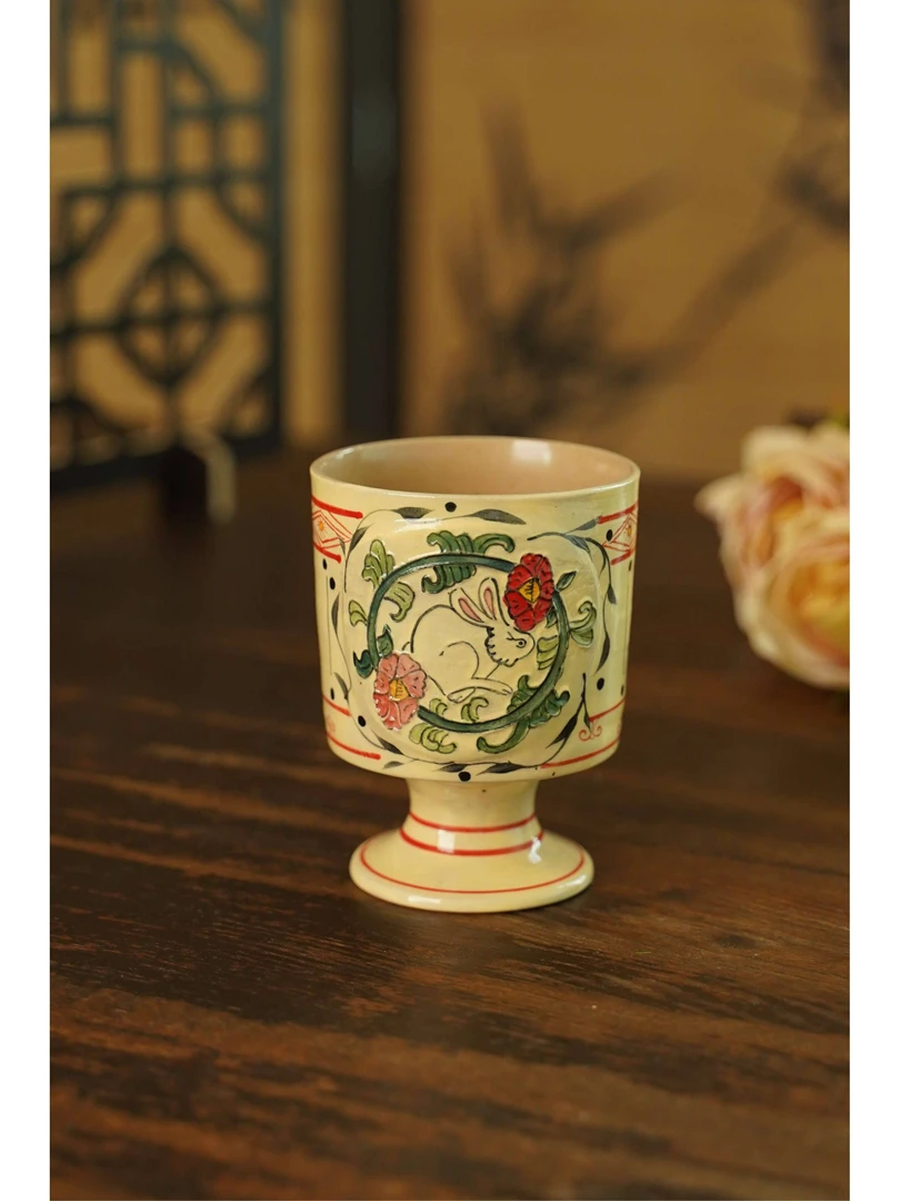 大炮家 | 线条红花兔高足杯