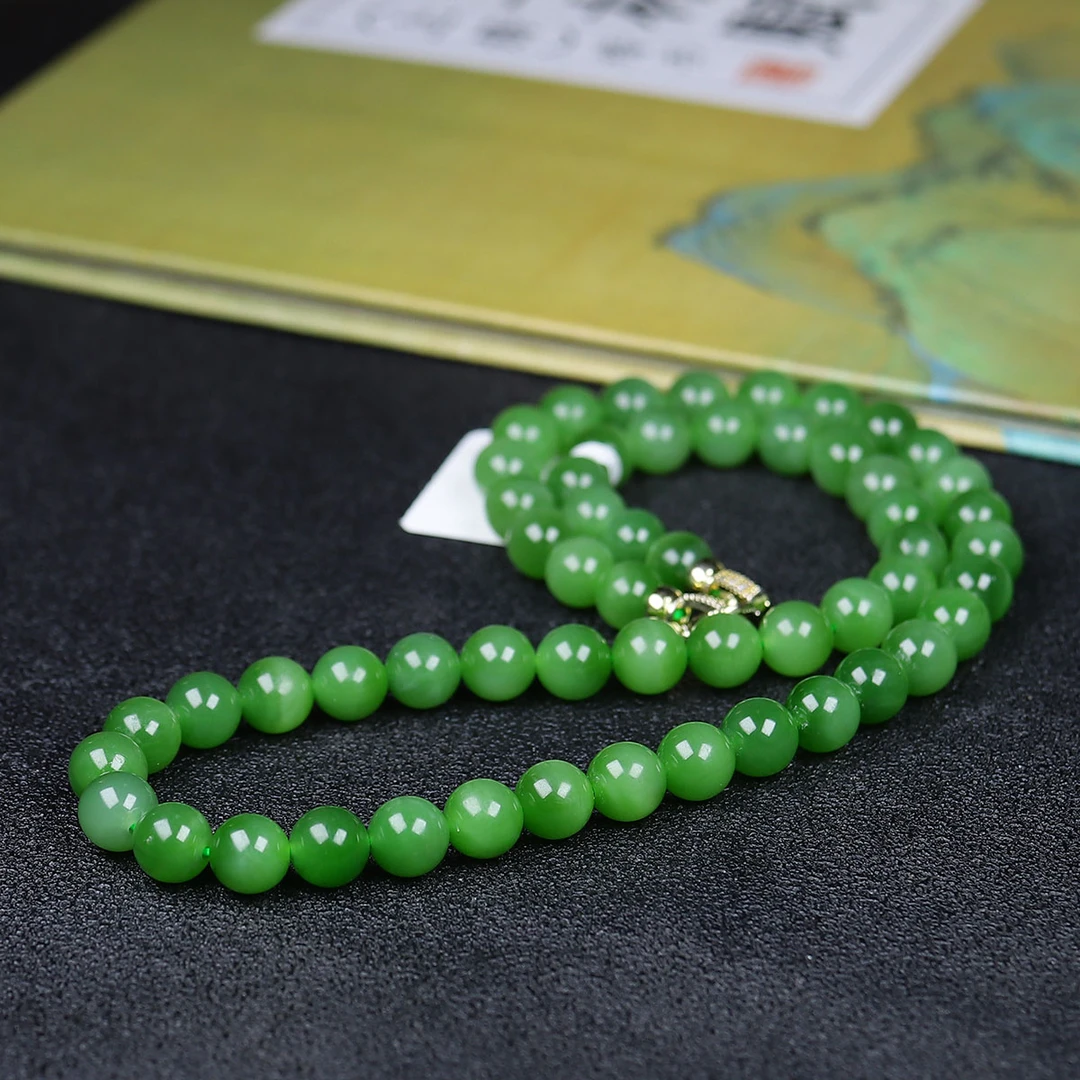 1119108和田玉碧玉圆珠项链