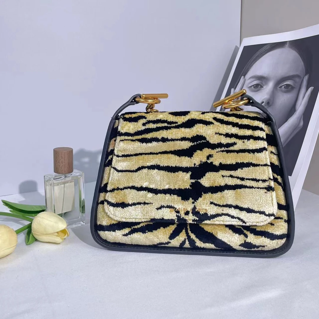 正品小CK 50271007混色M时尚女包-CD