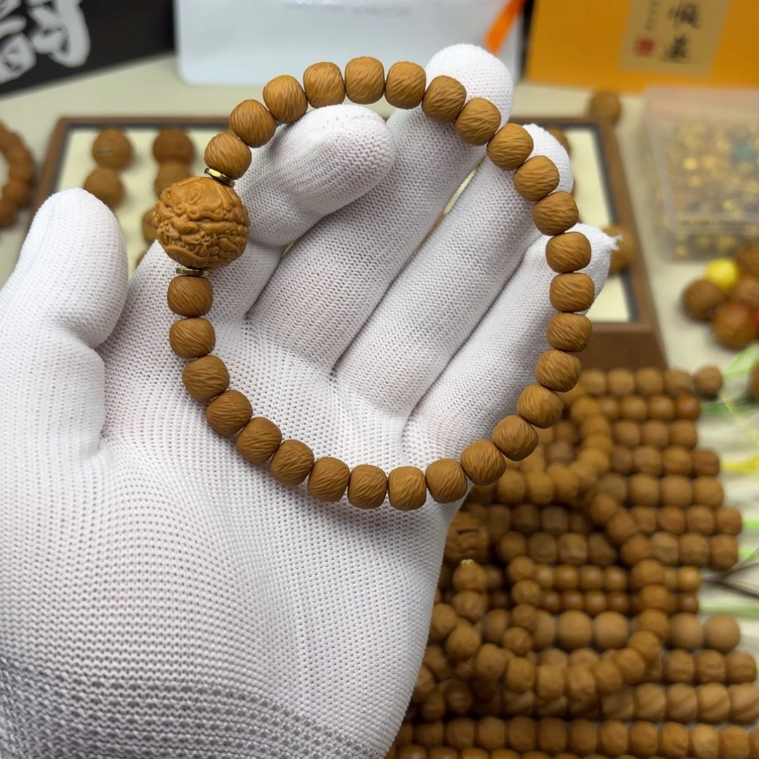 吊坠猴头核桃全品云锦
