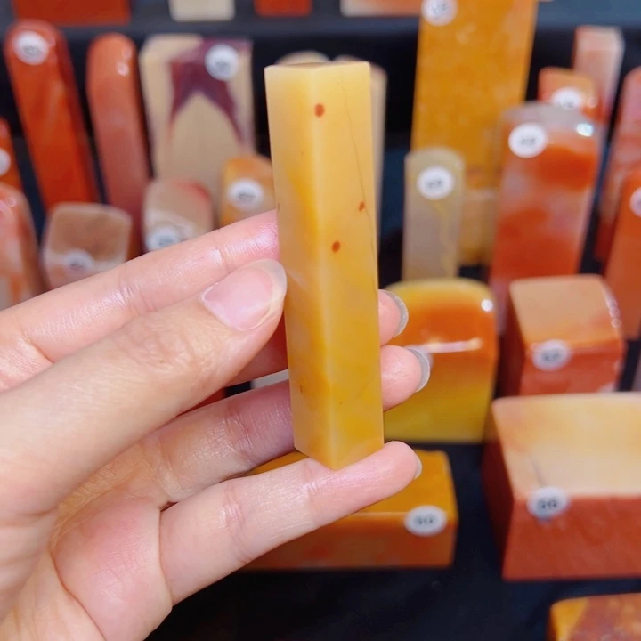 简***兮老挝石老挝精品素章