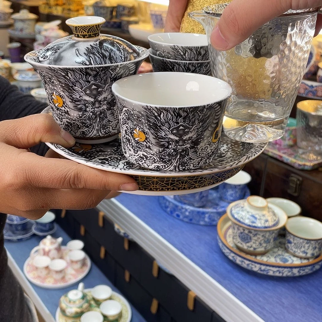 我们的目标是成为一个优秀的人