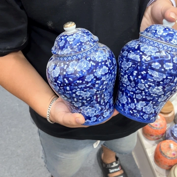 瑕疵福利品陶瓷茶叶罐介意勿拍